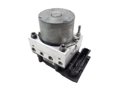 Abs-pumppu Fiat Grande Punto 55700423 0265800421 0265231535 Bosch 1612
