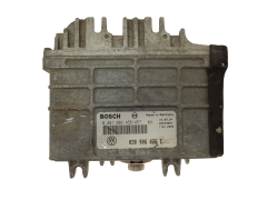 Ohjausyksikkö 030906026E 0261203456/457 VW Bosch 13671