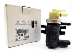 Turboventtiili Alkuperäinen Citroen Peugeot C4 C5 308 407 2.0 HDi 1618X2