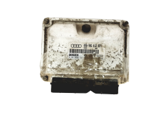 Ohjausyksikkö 038906012BB 0281010123 Audi Bosch