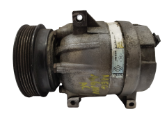 Ilmastoinnin Kompressori Renault Megane I 7700103536 1135289 5289 Delphi 7038