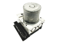 Abs-pumppu Mercedes B A0064310812 0265235225 Bosch 43146