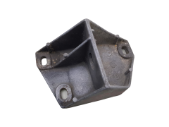 Kiinnike, Kannatin 7700714460 Renault