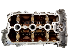 Sylinterikansi VWAG 06E103286 3.2 FSI V6 CAL
