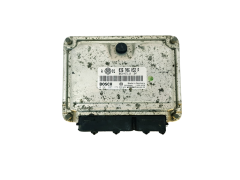 Ohjausyksikkö VW 036906032P 0261207179 Bosch 33207