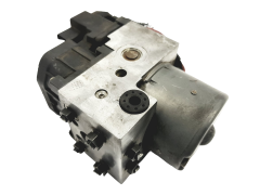Abs-pumppu Audi A4 VW Passat B5 8E0614111AB 0273004281 40406