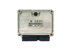 Ohjausyksikkö Seat VW 045906019BB 0281011074 Bosch 36009