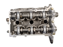 Sylinterikansi Mitsubishi Smart MN155158E 984077 1.1 12V