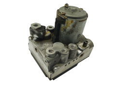 Abs-pumppu Mercedes E W210 0024319712 0265217007 Bosch 63717