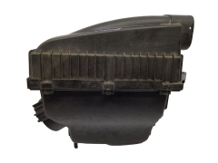 Ilmansuodattimen Kotelo 8200008024 Renault Espace 3 8200020182