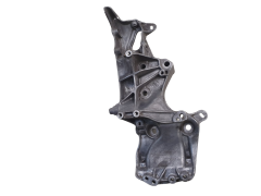 Moottorin kiinnike 8200066249 1.4 K7J Renault