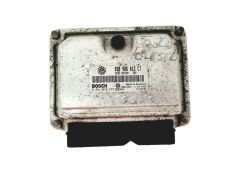 Ohjausyksikkö 038906012CT 0281010377 Volkswagen Bosch 29529