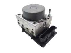 Abs-pumppu Dacia 8200756092 0265800584 0265232110 Bosch 1541