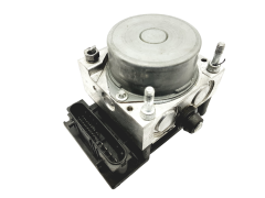 Abs-pumppu Clio 3 Renault 0265800559 8200747140 Bosch 46366