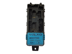 Sulaketaulu Volvo 30807016 30807050