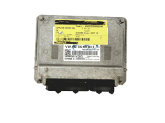 Ohjausyksikkö 03D906023B 5WP40508 04 VW Siemens 16822
