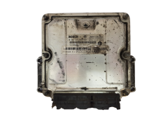 Ohjausyksikkö P05034034AB 0281011093 Chrysler Bosch 30592