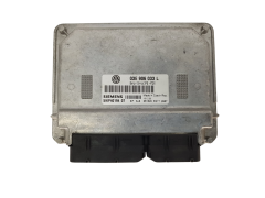 Ohjausyksikkö 03E906033L 5WP40194 07 VW Siemens 3711