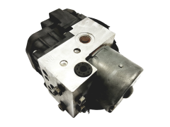 Abs-pumppu Volvo V40 S40 30857585 0273004224 Bosch 36455