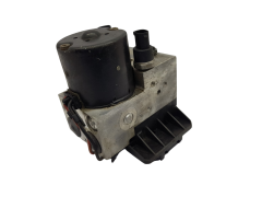 Abs-pumppu ESP Mercedes W168 A0044310912 0265202461 Bosch 3932