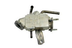 EGR Jäähdytin 220500-0020 Toyota Yaris 3 1.5 Hybrid