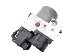 Abs-pumppu Nissan Primera 476608F815 0265216586 Bosch 1183