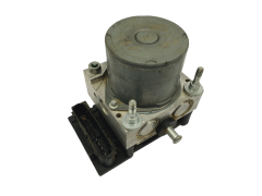 Abs-pumppu Opel Corsa C 13182319 0265800443 0265231583 Bosch 64753