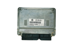 Ohjausyksikkö 03E906033L 5WP40194 07 VW Siemens 32688