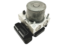Abs-pumppu VW Polo Skoda Fabia 6C0614517G Bosch 33868
