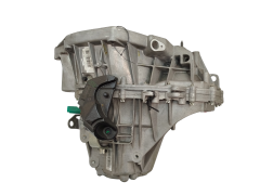 Vaihteisto Uusi TL4A040 TL4040 7701700600 Renault Megane 3 1.5 dci