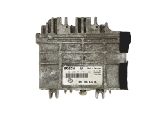 Ohjausyksikkö 030906026AK 0261203744 Volkswagen Bosch 24828