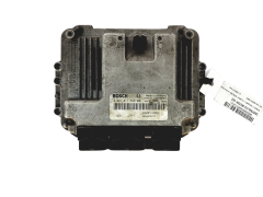 Ohjausyksikkö 0281011549 8200310863 8200370779 Renault Bosch 24608