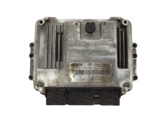 Ohjausyksikkö 0281011776 8200391966 8200386508 Renault Bosch 3516
