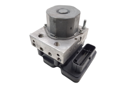 Abs-pumppu Nissan Qashqai 476604EA1E 0265956531 Bosch 1399