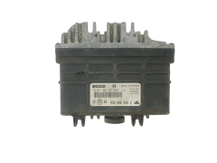 Ohjausyksikkö 0261203647 032906026G Volkswagen Bosch 40795