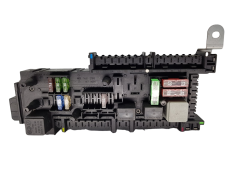 Sulaketaulu 168298 0-1670658-1 Mercedes Tyco 20472