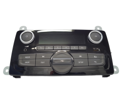 Autosoitin USB BT Renault Clio 4 281152401R