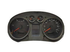 Nopeusmittari Audi A2 8Z0920900 110080020001 1927