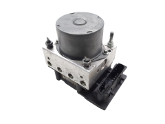 Abs-pumppu 107 C1 Aygo 44510-0H010 0265800441 0265231579 Bosch 2205