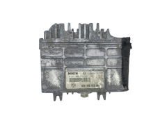 Ohjausyksikkö 030906026AK 0261203744/745 Volkswagen Bosch 55975
