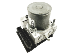 Abs-pumppu Alfa Romeo 147 51792630 0265950711 Bosch 39008
