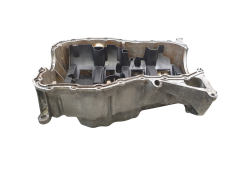 Öljypohja 961819 8201719715 1.4 1.6 16v 1.5 DCI Renault Dacia
