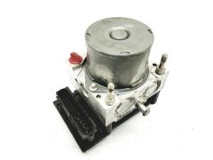 Abs-pumppu Renault Modus 8200129951 0265231359 Bosch 38018