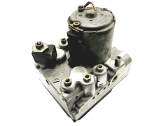 Abs-pumppu Mercedes E W210 0024319712 0265217007 Bosch 37818