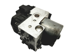 Abs-pumppu Alfa Romeo 156 46513088 0273004261 Bosch 38760