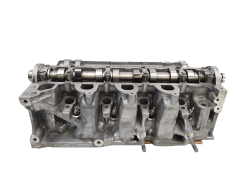 Sylinterikansi 110421067R 949707F0 1.5 dci Renault Nissan 2010