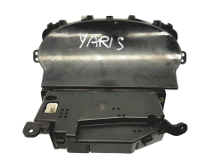 Kierroslukumittari Toyota Yaris 40898