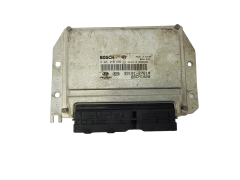 Ohjausyksikkö 39101-27610 0281010695 66CMI020 Hyundai Bosch
