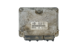 Ohjausyksikkö 038906018D 0281001611 Volkswagen Bosch 46609
