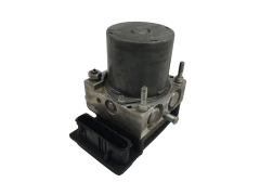 Abs-pumppu Ford Mondeo Mk3 5S712M110AB 0265231853 0265800585 6250